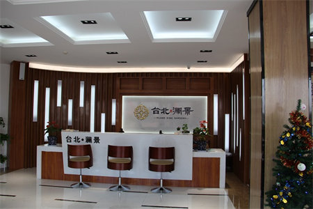 亿丰和馨园前排188平4楼四室188.8万送车位和储有钥匙